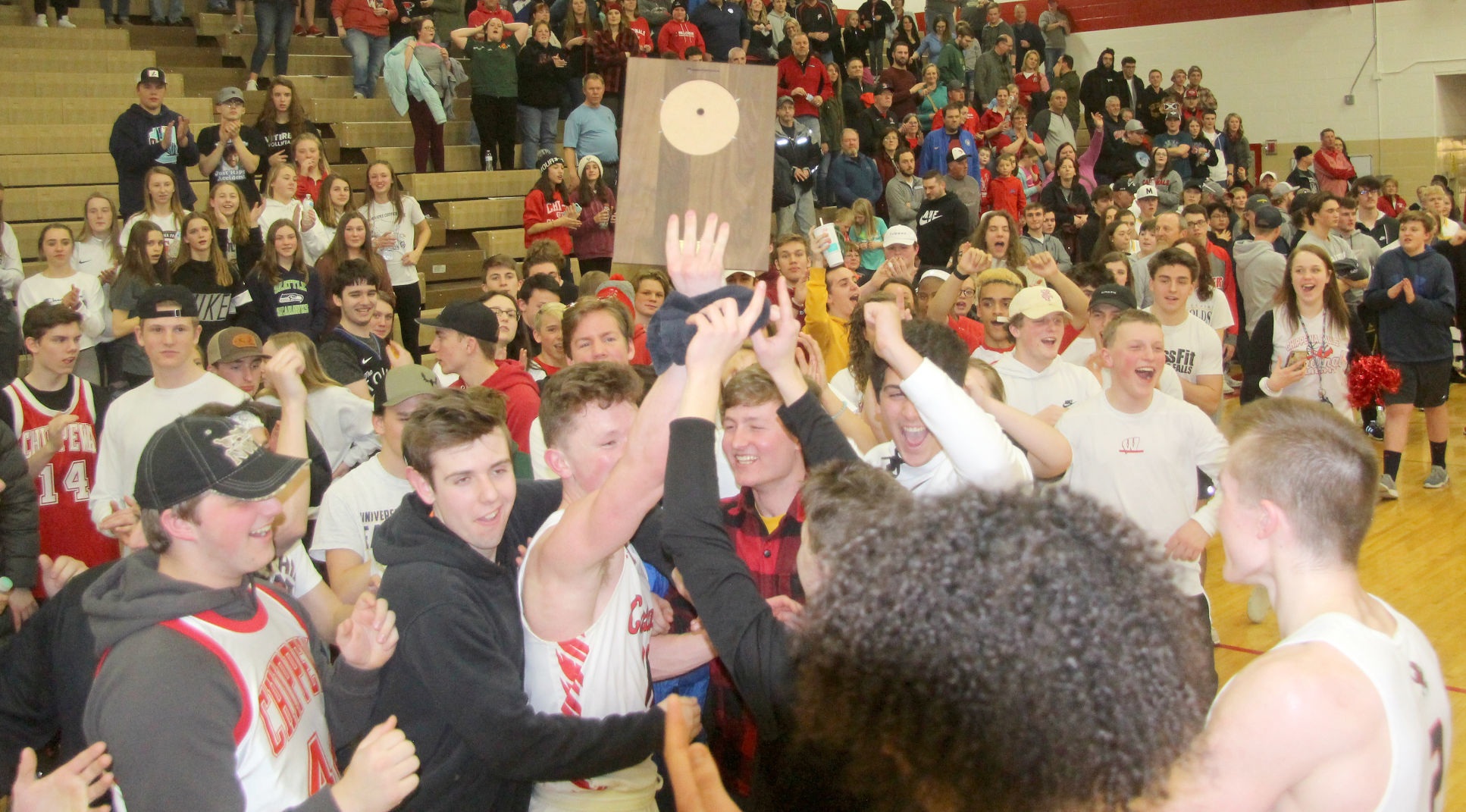 D.C. Everest at Chi-Hi boys basketball 3-7-20